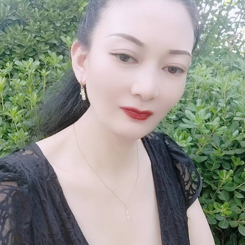寻爱的第一张照片--全国闪婚服务中心