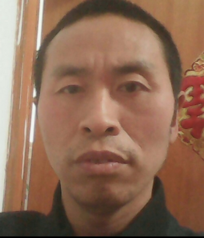 山的第一张照片--全国闪婚服务中心