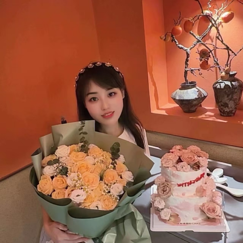 希希的第一张照片--全国闪婚服务中心