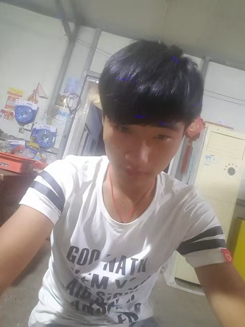 明亮的第一张照片--全国闪婚服务中心