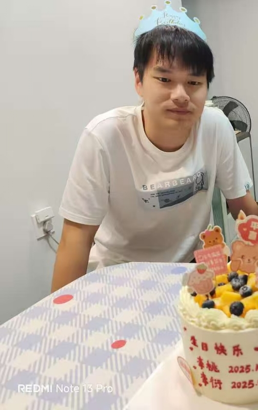 yan的第一张照片--全国闪婚服务中心