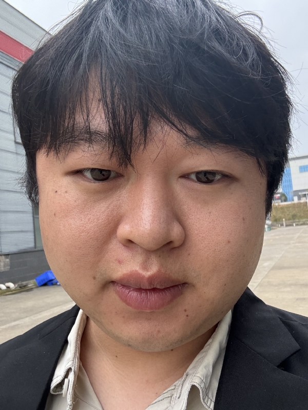 晴天的第二张照片--全国闪婚服务中心