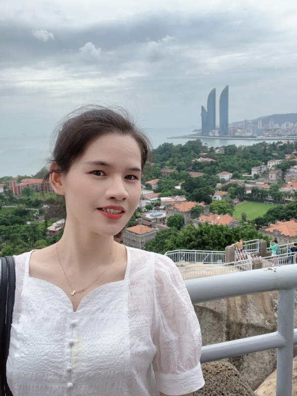 Rubia的第二张照片--全国闪婚服务中心