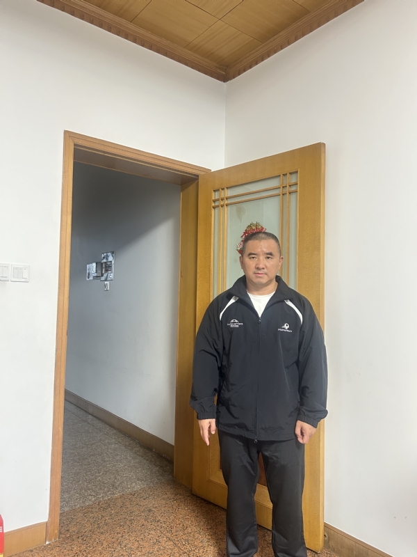 沉稳世界的第二张照片--全国闪婚服务中心