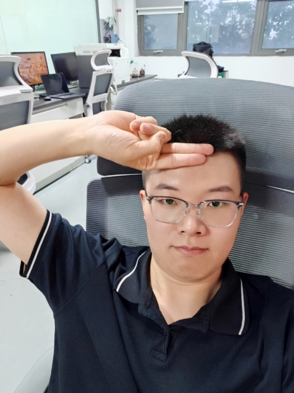 我我执执的第一张照片--全国闪婚服务中心