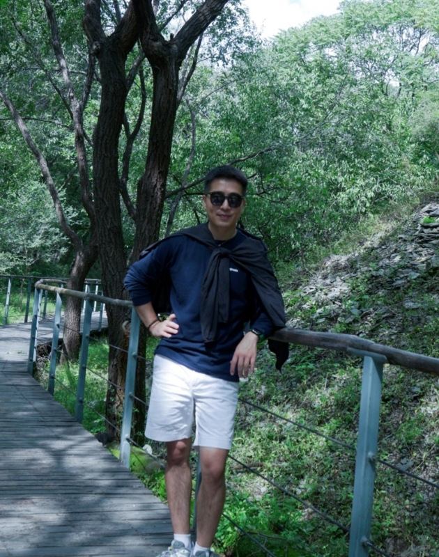 只为与你相遇的第三张照片--全国闪婚服务中心