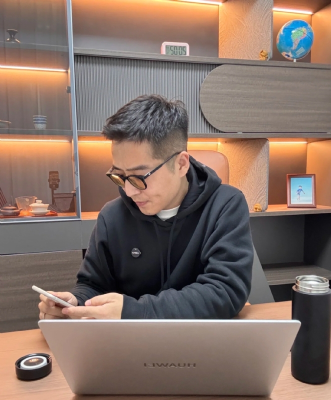 只为与你相遇的第四张照片--全国闪婚服务中心