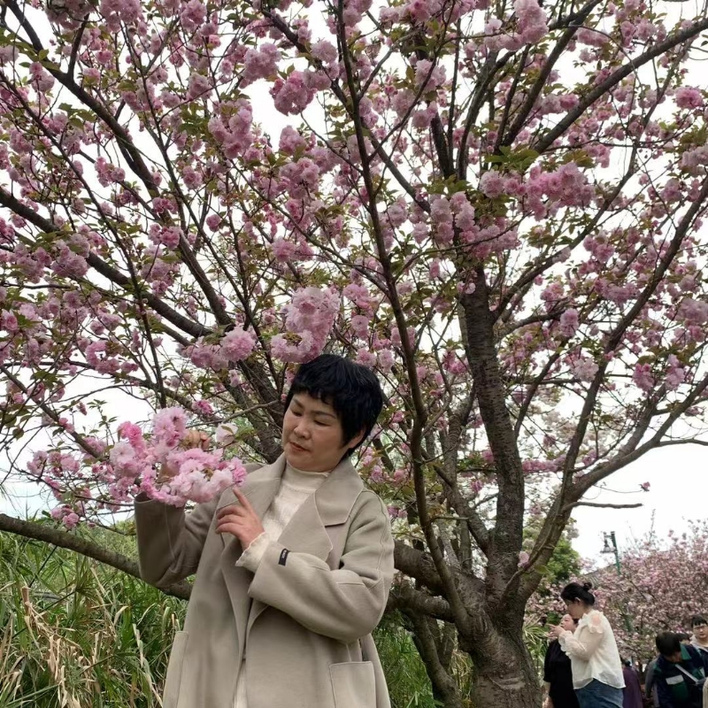 秋冬的雨有点冷的第一张照片--全国闪婚服务中心