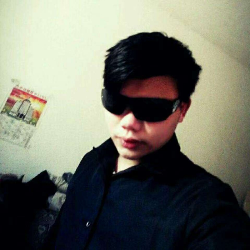 孤伤泪痕的第一张照片--全国闪婚服务中心