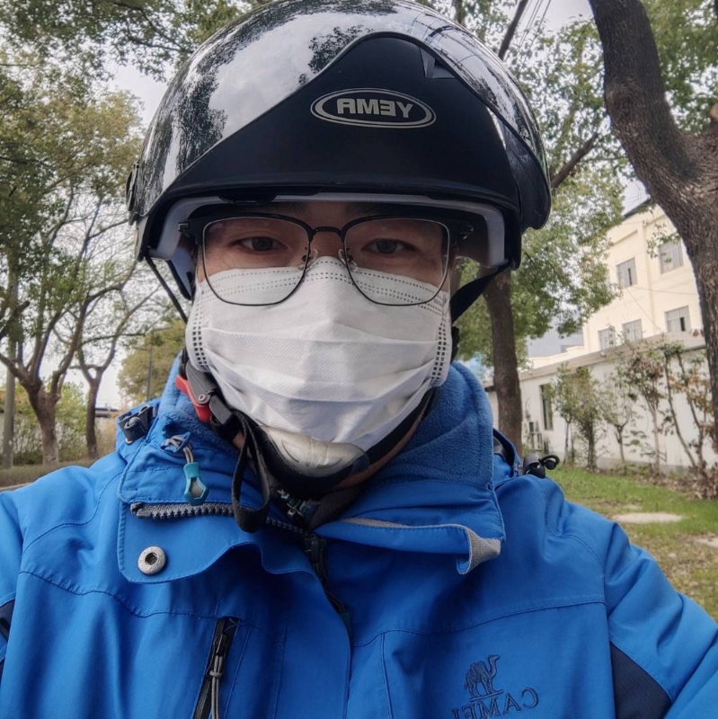 云天河的第二张照片--全国闪婚服务中心