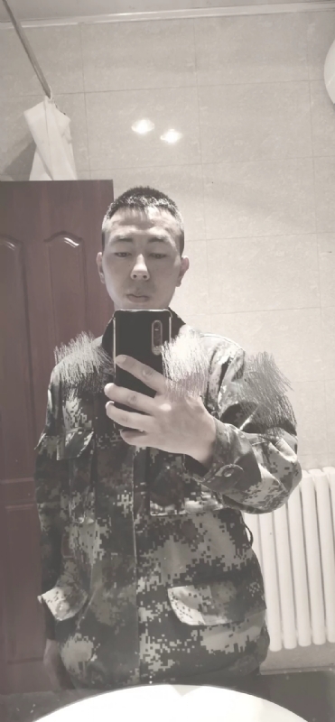 穆缘的第一张照片--全国闪婚服务中心