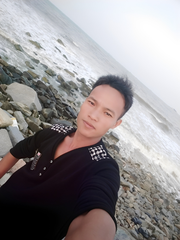 与你同在的第一张照片--全国闪婚服务中心