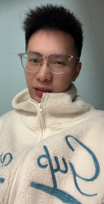 帅渺渺的第一张照片--全国闪婚服务中心