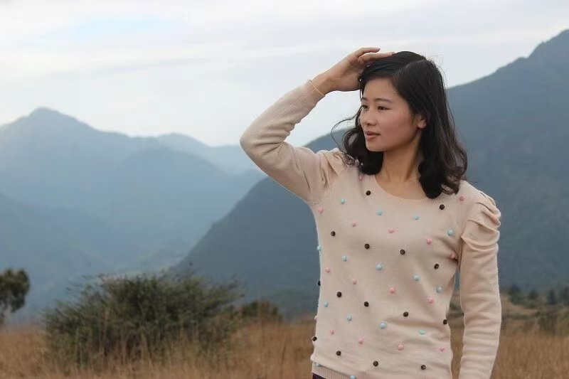 欧阳娜娜的第一张照片--全国闪婚服务中心