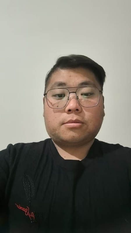 星空的第三张照片--全国闪婚服务中心