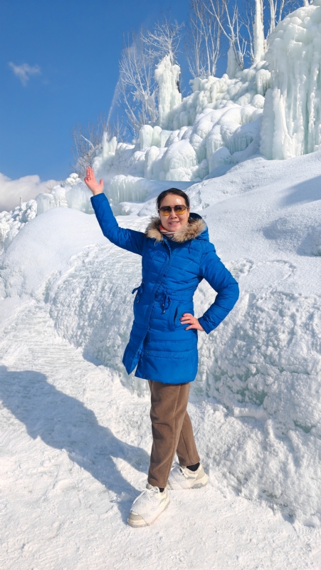 夜莺的第二张照片--全国闪婚服务中心