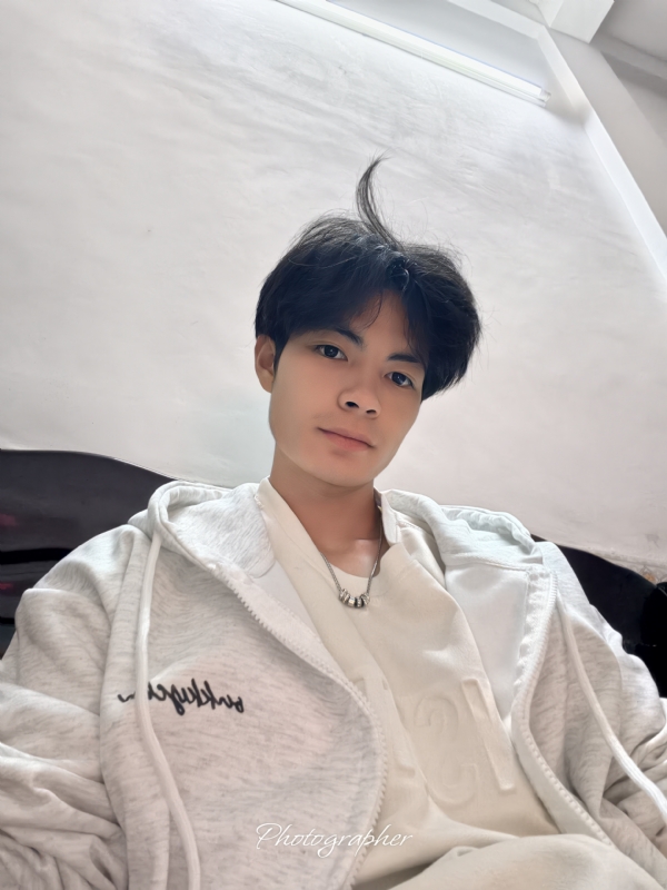 啊云的第一张照片--全国闪婚服务中心