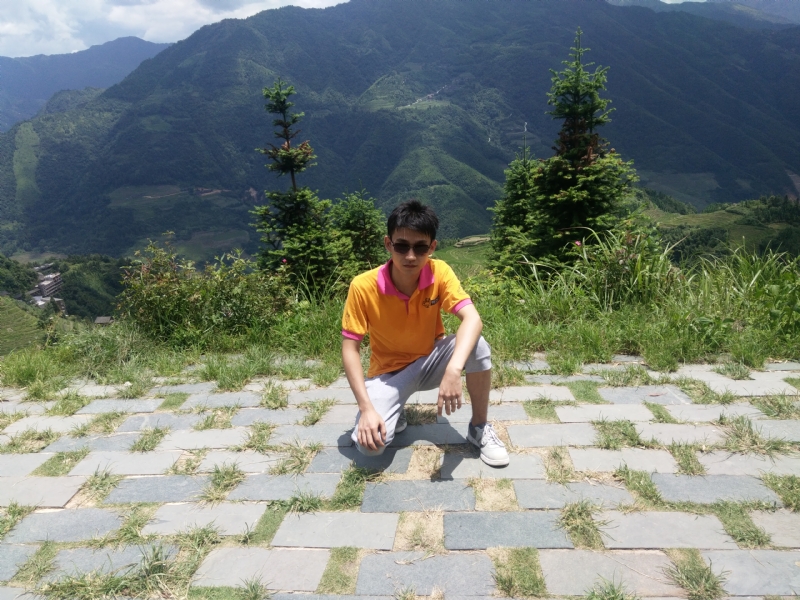 半盏清欢的第一张照片--全国闪婚服务中心