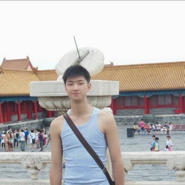 期待的第一张照片--全国闪婚服务中心