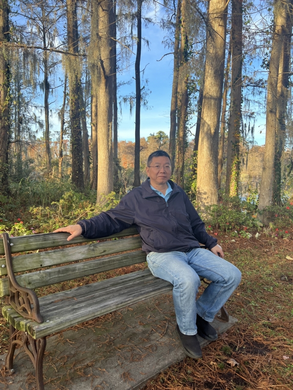 Lm的第一张照片--全国闪婚服务中心