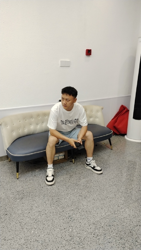 拾壹的第一张照片--全国闪婚服务中心