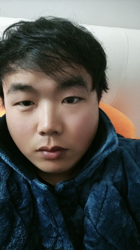 海龙的第一张照片--全国闪婚服务中心