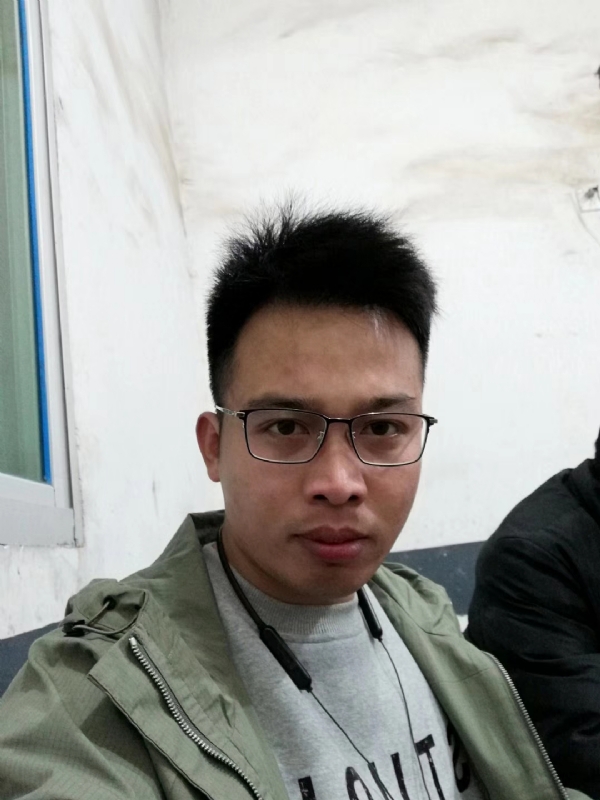 吴子星的第二张照片--全国闪婚服务中心