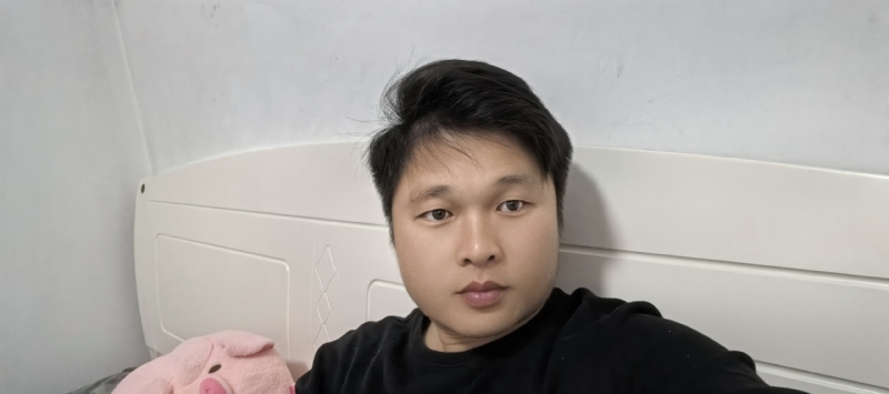 一个幸运的人的第一张照片--全国闪婚服务中心