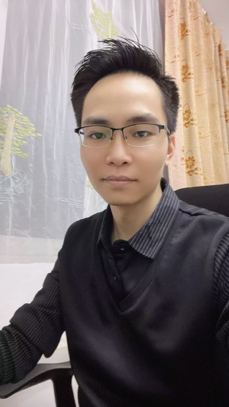 西西在征婚的第二张照片--全国闪婚服务中心