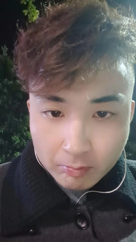 超仔的第一张照片--全国闪婚服务中心