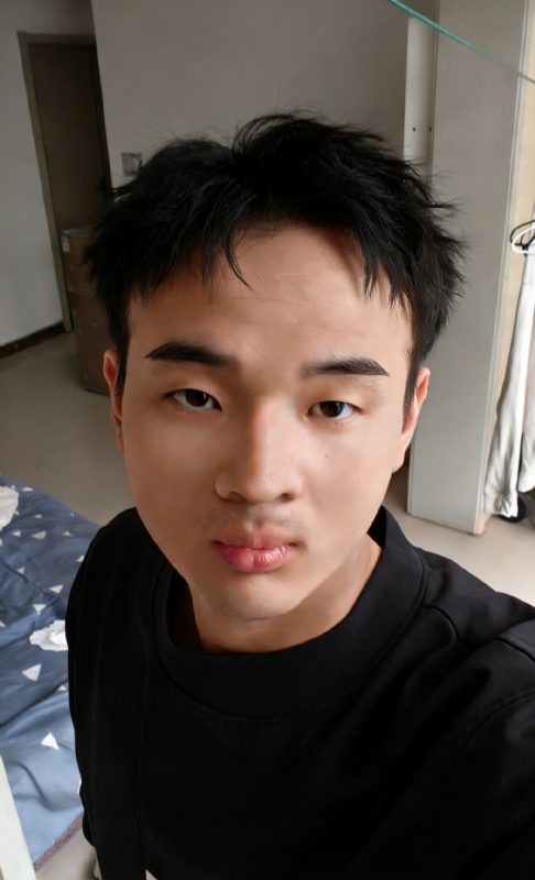 玉龙很深情的第一张照片--全国闪婚服务中心