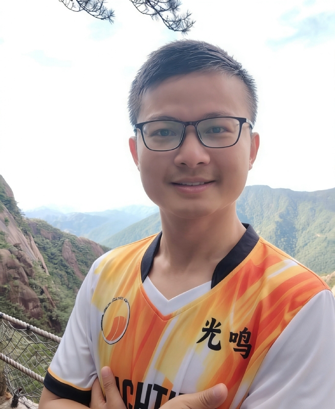 笑对人生的第二张照片--全国闪婚服务中心