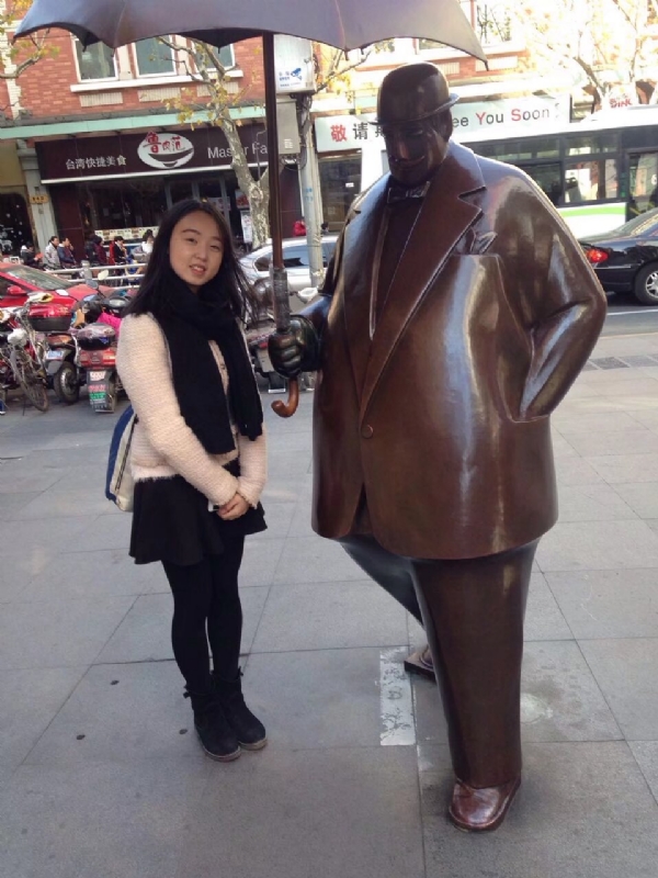 ysy仰望的第三张照片--全国闪婚服务中心