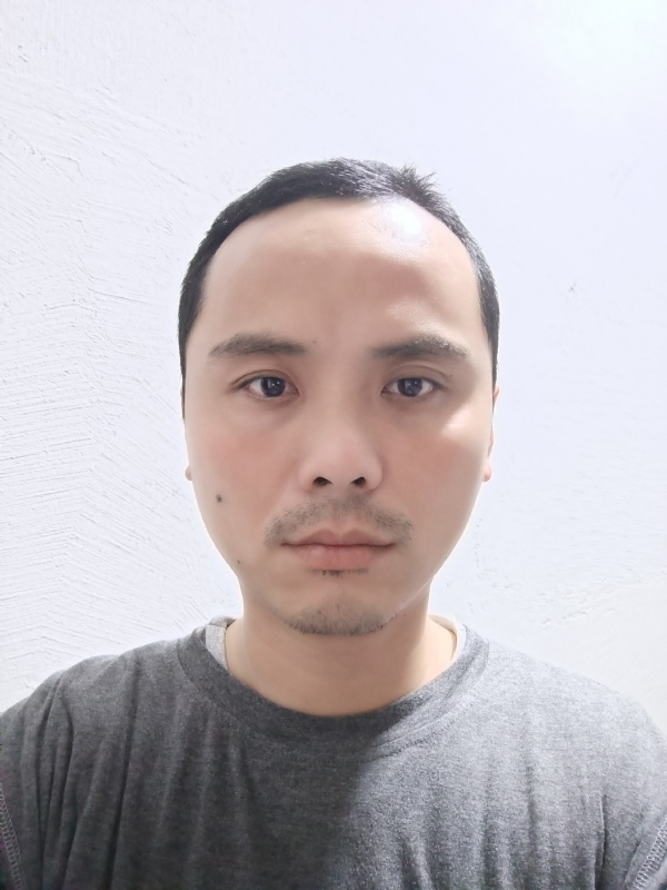 默语的第一张照片--全国闪婚服务中心