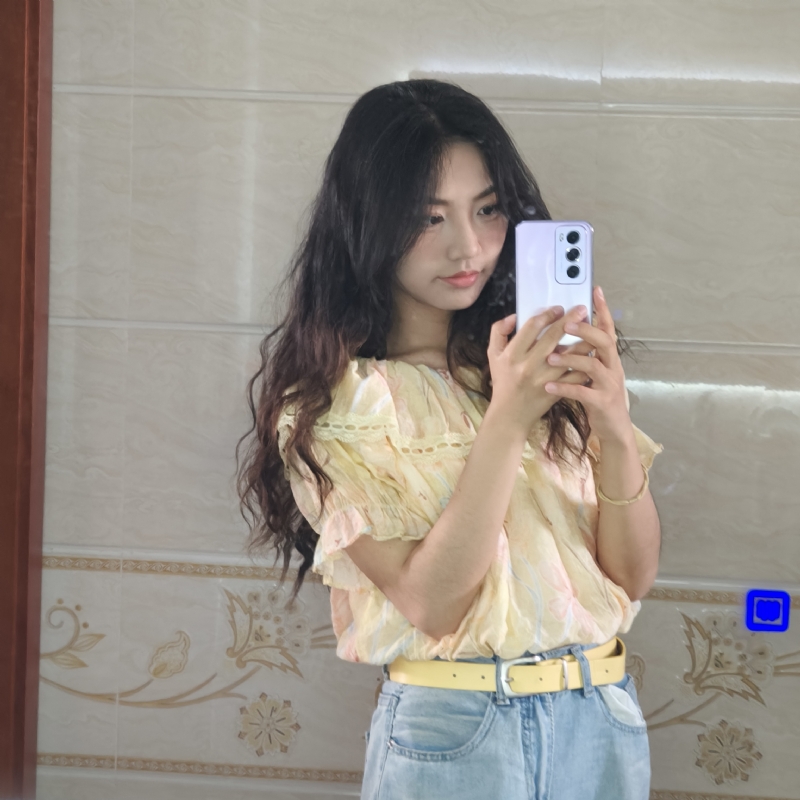 昭十晰的第三张照片--全国闪婚服务中心