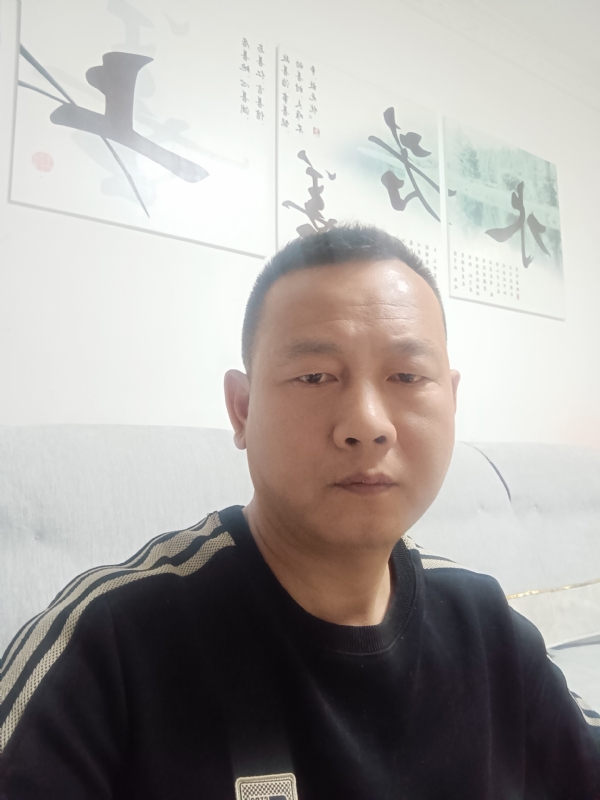 静度流年的第一张照片--全国闪婚服务中心