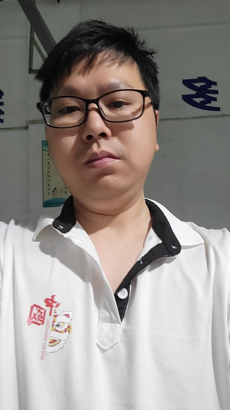 义星人的第一张照片--全国闪婚服务中心