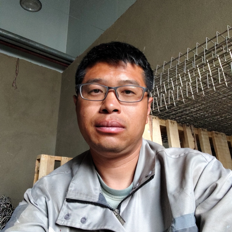 萤火的第一张照片--全国闪婚服务中心