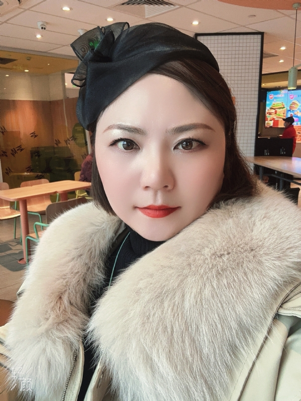 七彩阳光的第二张照片--全国闪婚服务中心