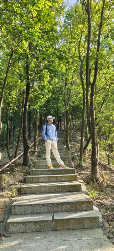 书衣的第三张照片--全国闪婚服务中心