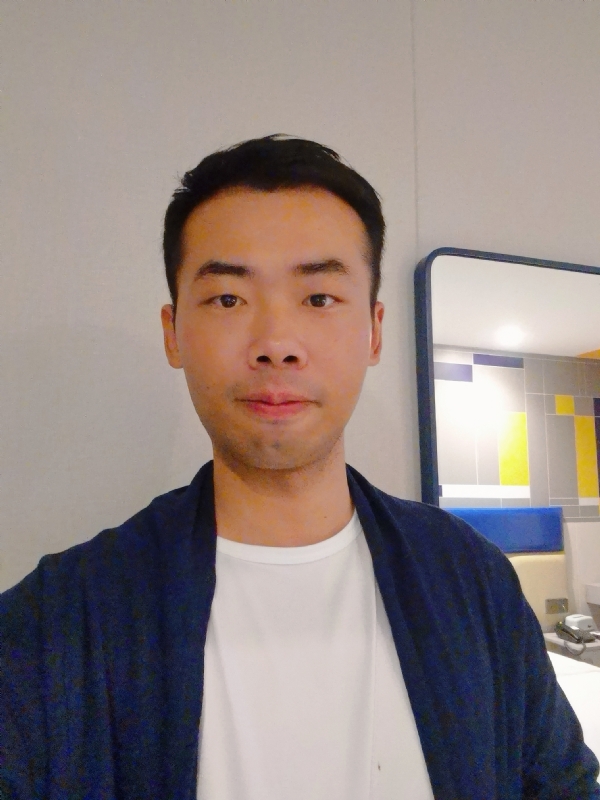 清明雨上的第二张照片--全国闪婚服务中心