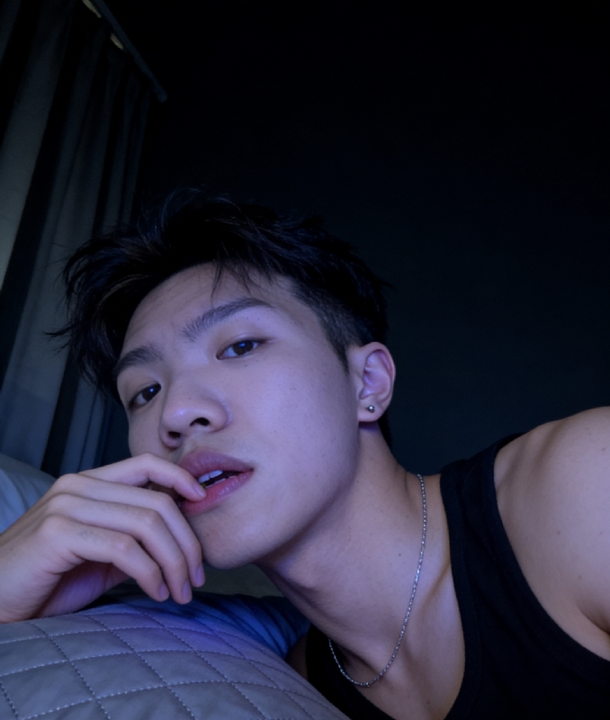 蟹蟹的第一张照片--全国闪婚服务中心