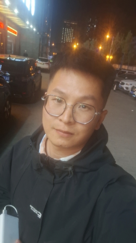 开始懂了的第一张照片--全国闪婚服务中心