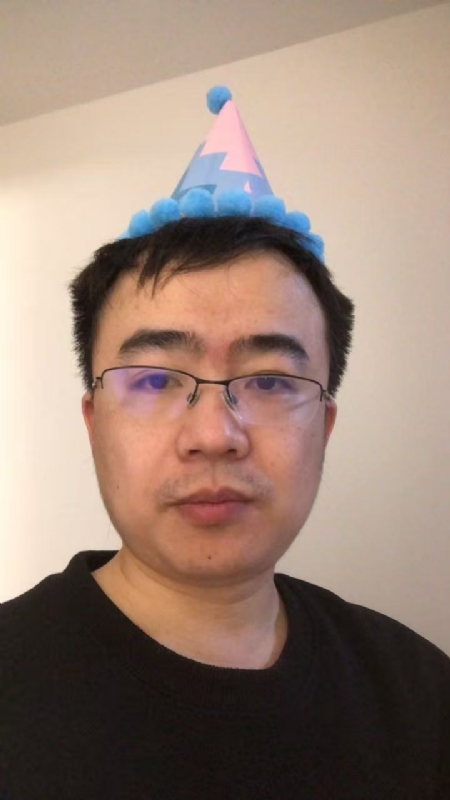 邪气凛然的第一张照片--全国闪婚服务中心