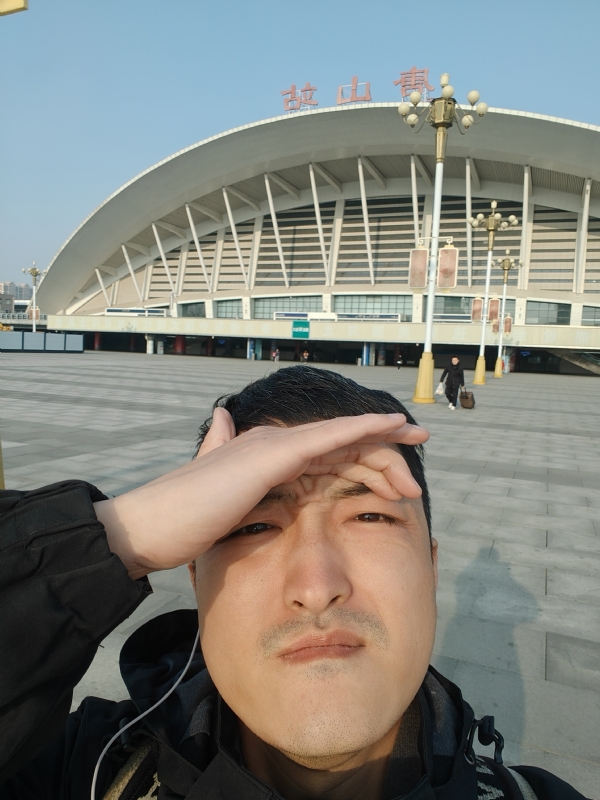 人有再风华的第二张照片--全国闪婚服务中心