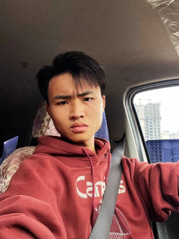 04单亲的第二张照片--全国闪婚服务中心